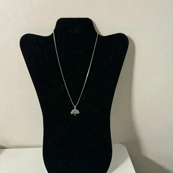 Sterling silver tree of life good luck pendant  on chain 16.5” - Picture 3 of 6